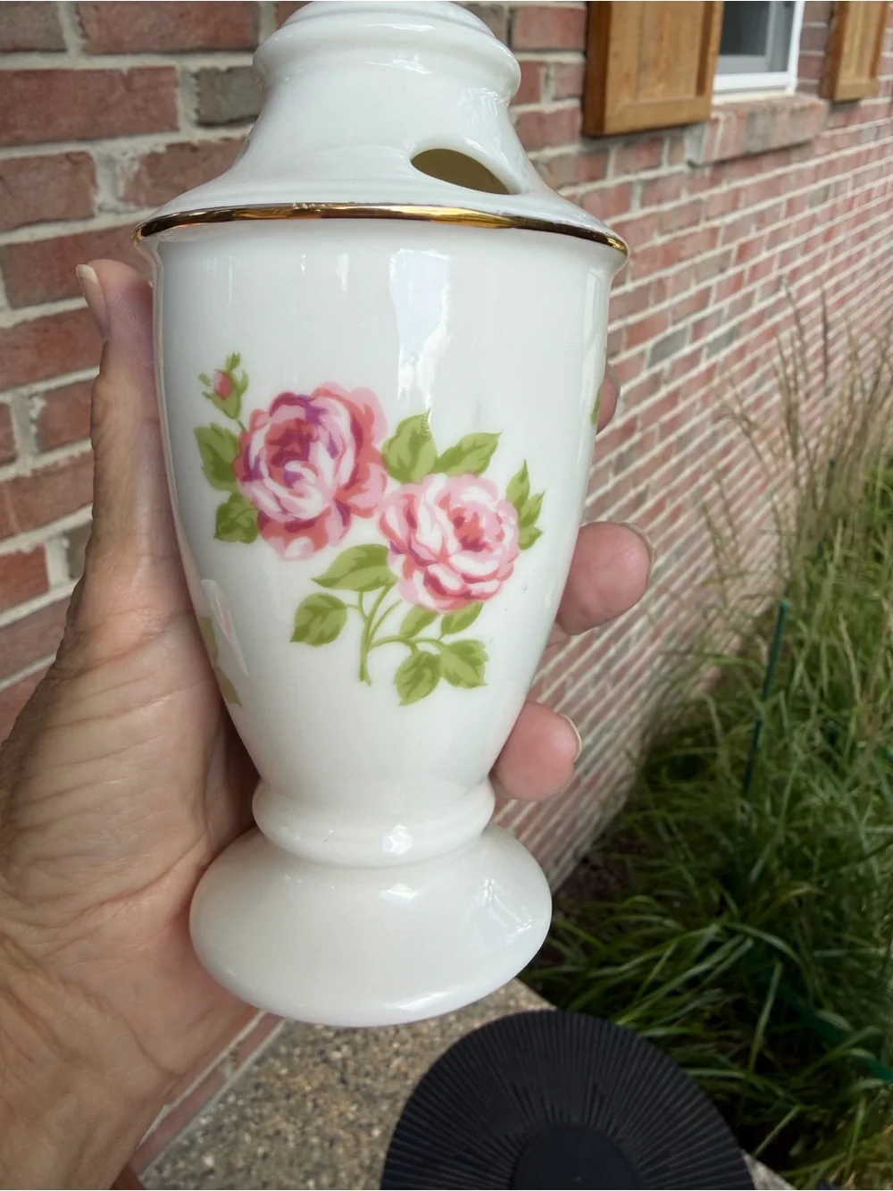 Martha Stewart Rose Ceramic Toothbrush Holder